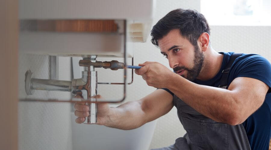 Water heater installation in Warren, RI
